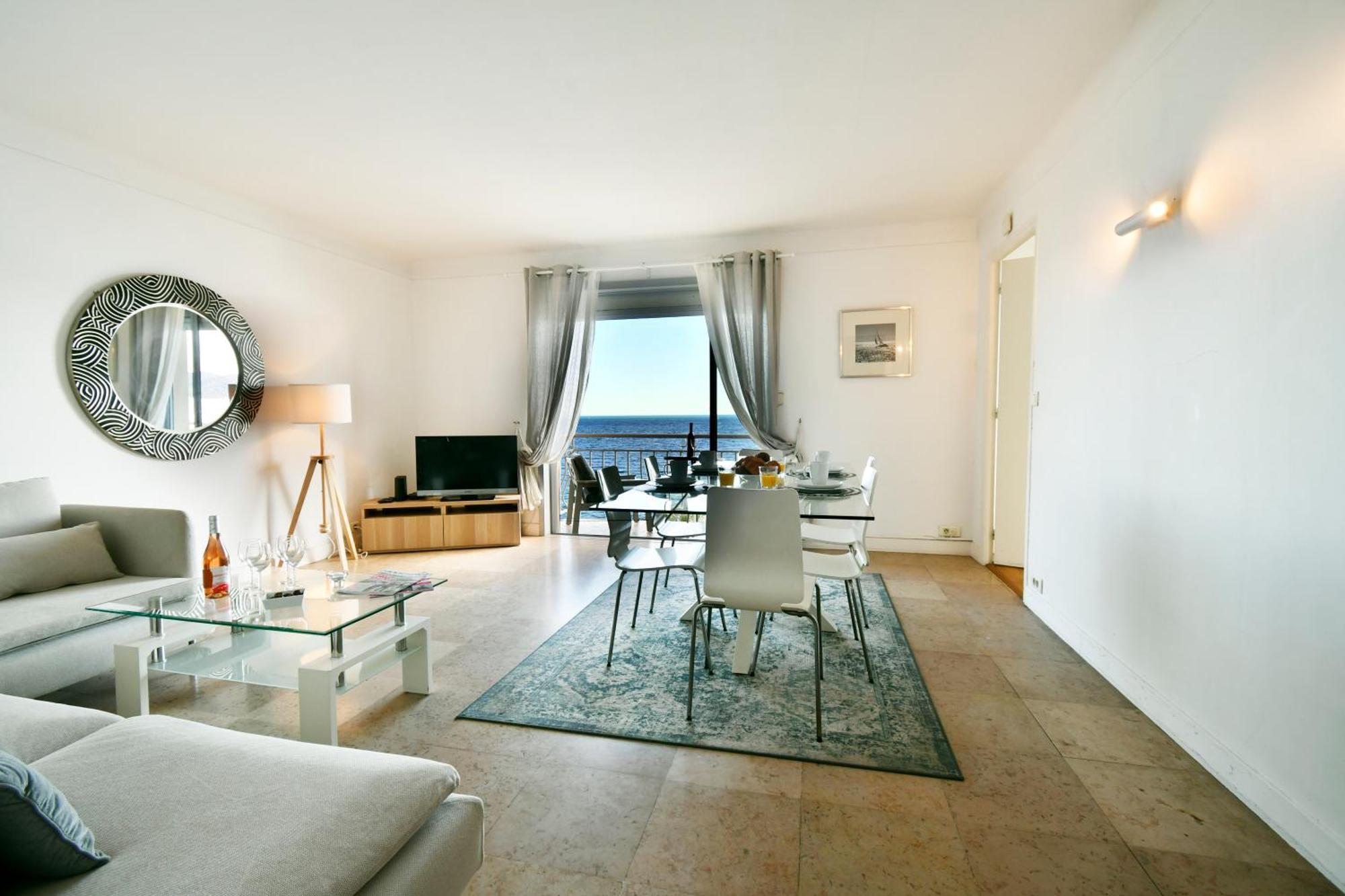 Plage Du Midi- Vue Sur Mer Standing Presta Cannes Exterior foto